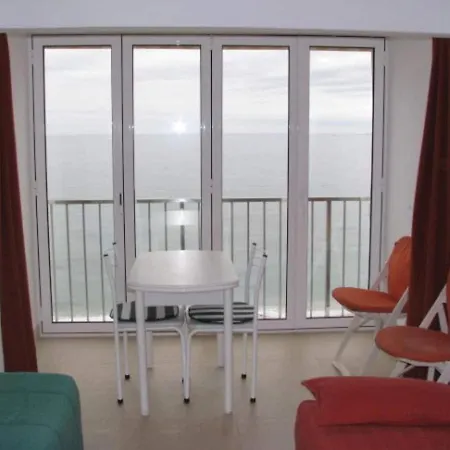 Estudio Frente Al Mar Con Vistas Infinitas *